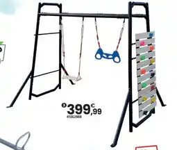 JouéClub Portique avec mur d'escalade 6 ans offre