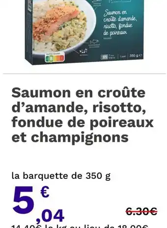 Saumon en croûte d'amande, risotto, fondue de poireaux et champignons