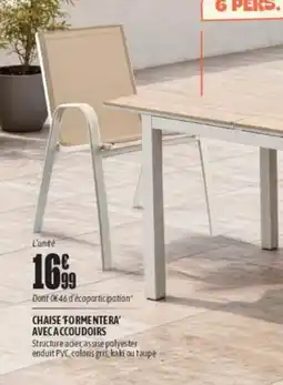 L'incroyable Chaise formentera' avec accoudoirs offre