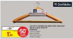 Intermarché Hyper Lot de 3 cintres en bois avec crochet métallique rotatif offre