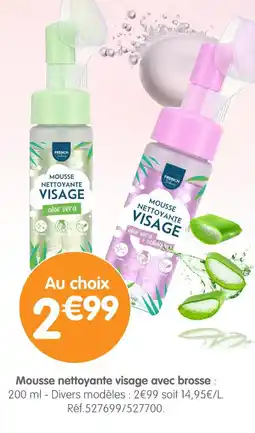 b&m Mousse nettoyante visage avec brosse offre
