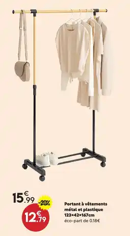 Maxi Bazar Portant à vêtements métal et plastique offre