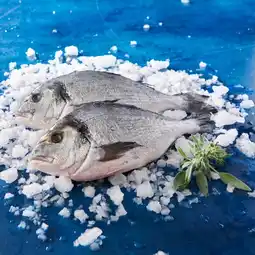 Auchan Supermarché Sans marque dorade royale offre