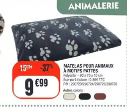 La Foir'Fouille Matelas pour animaux à motifs pattes offre