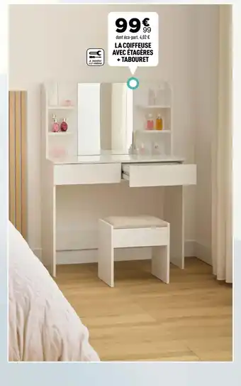 La coiffeuse avec étagères