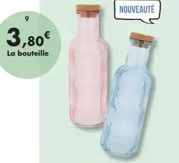 E.Leclerc Bouteille en verre avec bouchon en liège rose,bleue offre