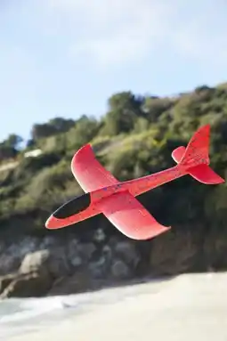 Auchan Onetwofun avion a lancer offre