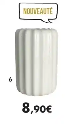 E.Leclerc vase stripes blanc en céramique offre