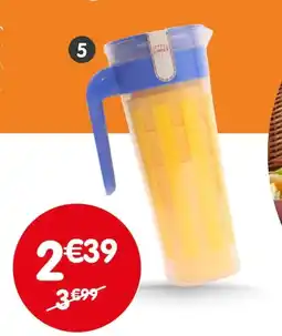 b&m Pichet avec 4 gobelets offre