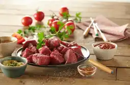 Auchan Supermarché Sans marque viande bovine : pièce à fondue ou brochettes offre