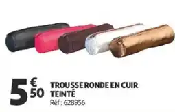 Auchan TROUSSE RONDE EN CUIR TEINTÉ offre