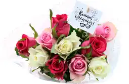 Auchan Supermarché Sans marque bouquet de 10 roses + pic bonnes vacances offre