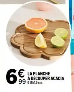 Centrakor La planche à découper acacia offre