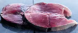 Auchan Auchan cultivons le bon thon entier vidé albacore ou obèse filière auchan cultivons le bon offre