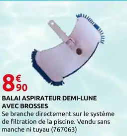 Rural Master Balai aspirateur demi-lune avec brosses offre