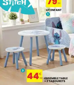 Stokomani Stitch Ensemble table + 2 tabourets offre