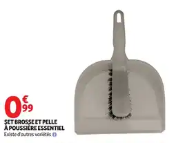 Auchan ESSENTIEL Set brosse et pelle à poussière offre