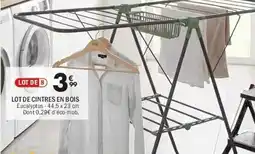 La Foir'Fouille Lot de cintres en bois offre