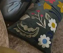 Maisons du Monde Housse de coussin offre