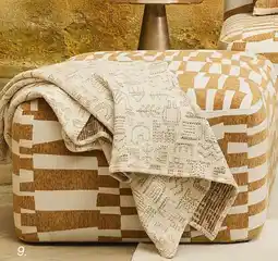 Maisons du Monde Pouf karma offre