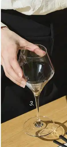 Maisons du Monde Verre à pied aram offre