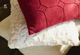 Maisons du Monde Coussin offre