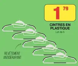 Marché aux Affaires Cintres en plastique offre