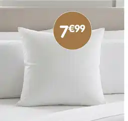 b&m Oreiller rayé micro frappée offre