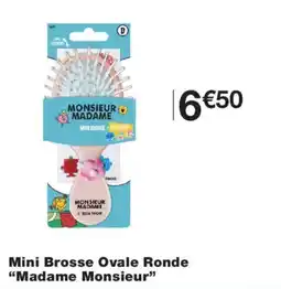 Monoprix Monsieur Madame Mini Brosse Ovale Ronde offre