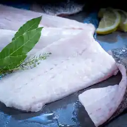 Auchan Auchan cœurs de filets de merlu blanc du cap surgelé auchan offre