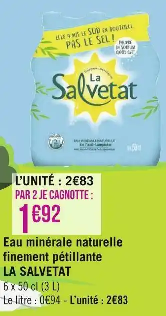 La salvetat eau minérale naturelle finement pétillante