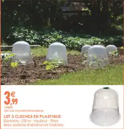 Intermarché Hyper Lot 3 cloches en plastique offre