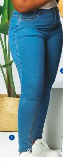 Auchan Jean Slim Femme In Extenso offre