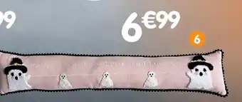 Boudin de portes rose avec fantômes