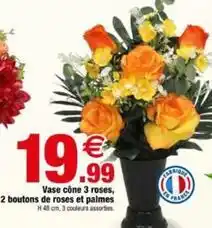 Bazarland Vase cone 3 roses, 2 boutons de roses et palmes offre