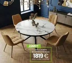 Hémisphère Sud Table ronde allongée centrale offre