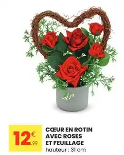 Stokomani Cœur en rotin avec roses et feuillage offre