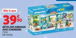 Auchan Playmobil HÔTEL DES ANIMAUX AVEC SOIGNEURS offre