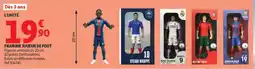 Auchan FIGURINE JOUEUR DE FOOT offre
