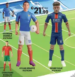 JouéClub Figurine avec 1 ballon offre