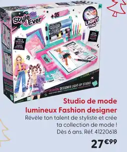 La Grande Récré Studio de mode lumineux fashion designer offre