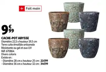Cache-pot abysse