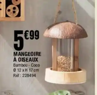 Mangeoire Ă Oiseaux