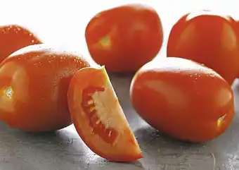Casino Supermarchés Tomate allongée offre