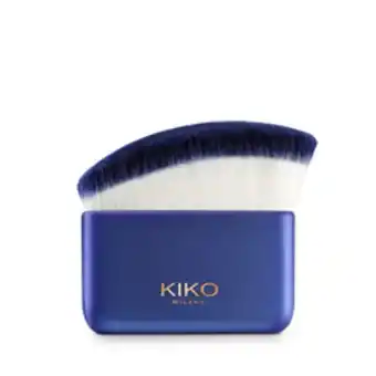 Lost in amalfi kabuki brush