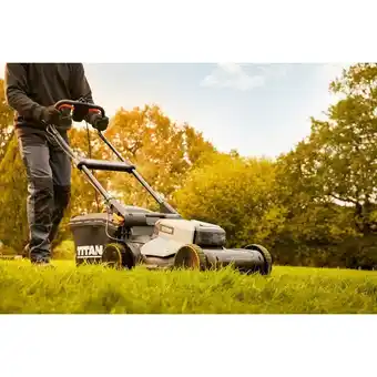 Brico Dépôt Tondeuse électrique 1800 w offre