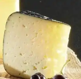 Géant Casino Tomme des pyrénées noire offre