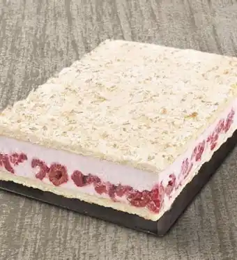 Géant Casino Entremets macaron framboise offre