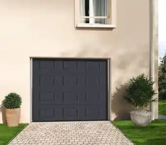 Brico Dépôt Porte de garage sectionnelle motorisée - grise - H. 200 x L. 240 cm offre