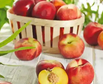 Auchan PÊCHES OU NECTARINES offre